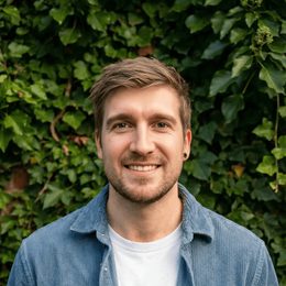 Sam Gibbon